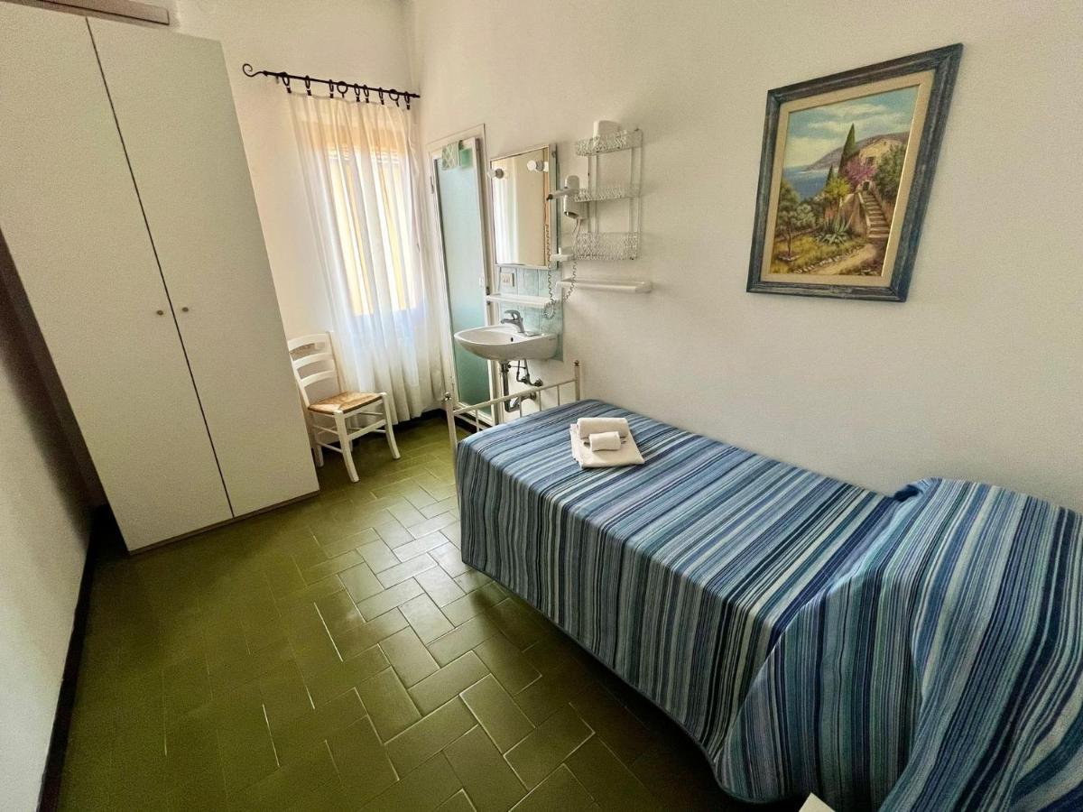 Bed&Breakfast Villa Lorena 포르데데이마르미 외부 사진