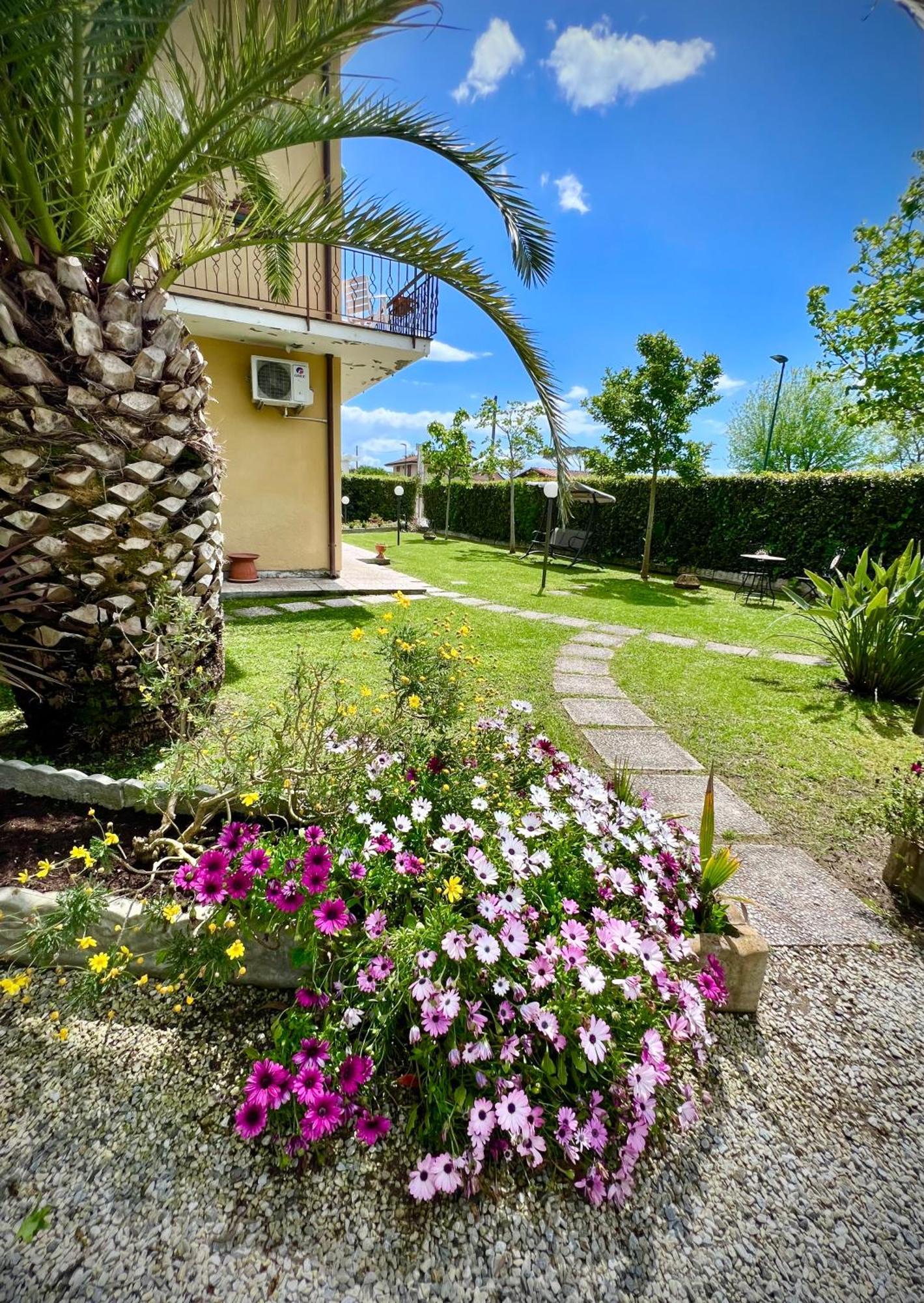 Bed&Breakfast Villa Lorena 포르데데이마르미 외부 사진